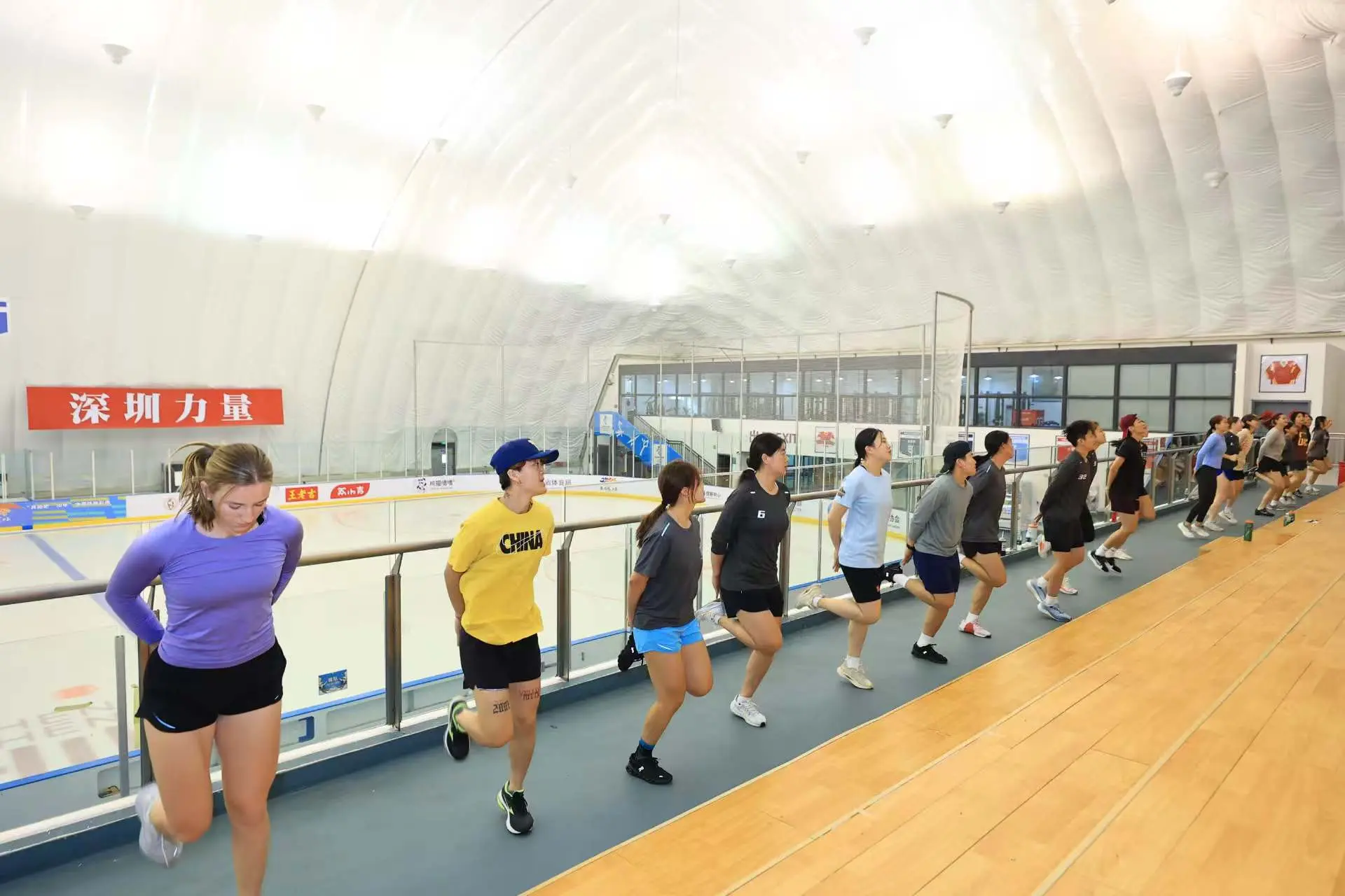 中国女子冰 中国女子冰