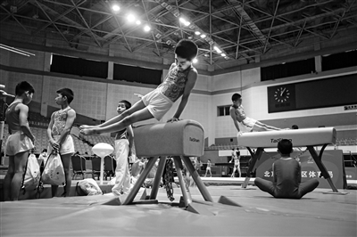 div, 走进比赛场, 个区的